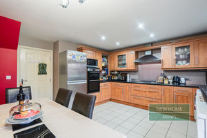 Photo 23- click for photo gallery